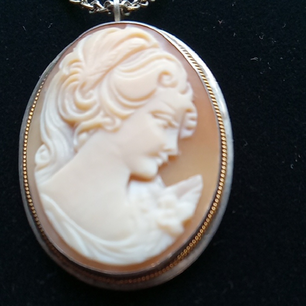 Elegant Cameo Pendant Necklace Antique/Vintage Stamped .925 Pendant Or Brooch